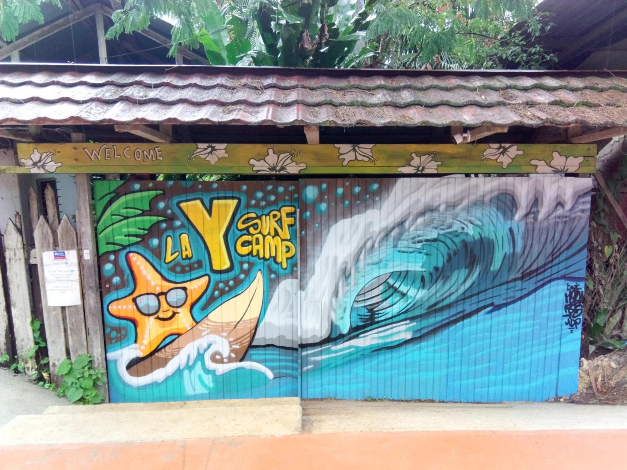 La Y Surf Camp Hotel Bocas Town Exterior foto