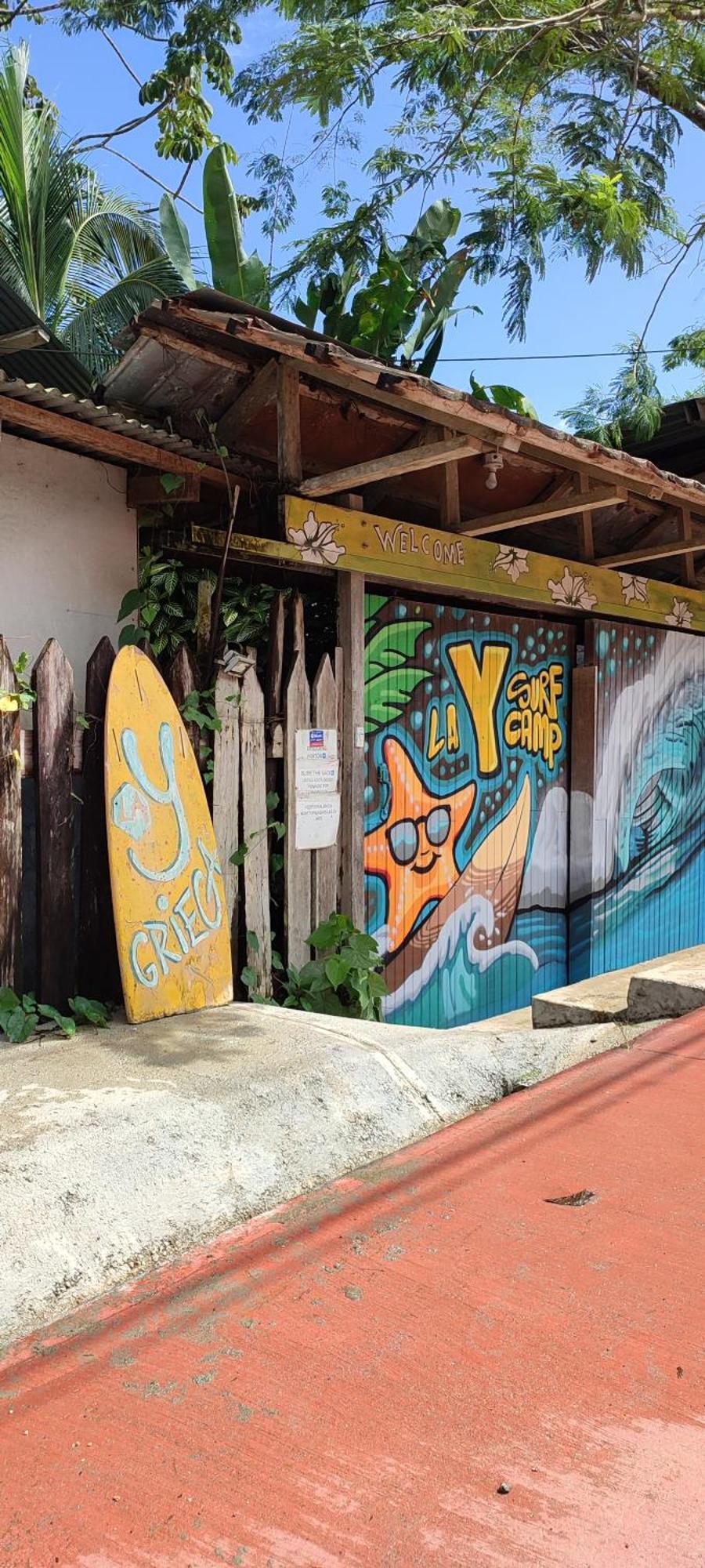 La Y Surf Camp Hotel Bocas Town Exterior foto